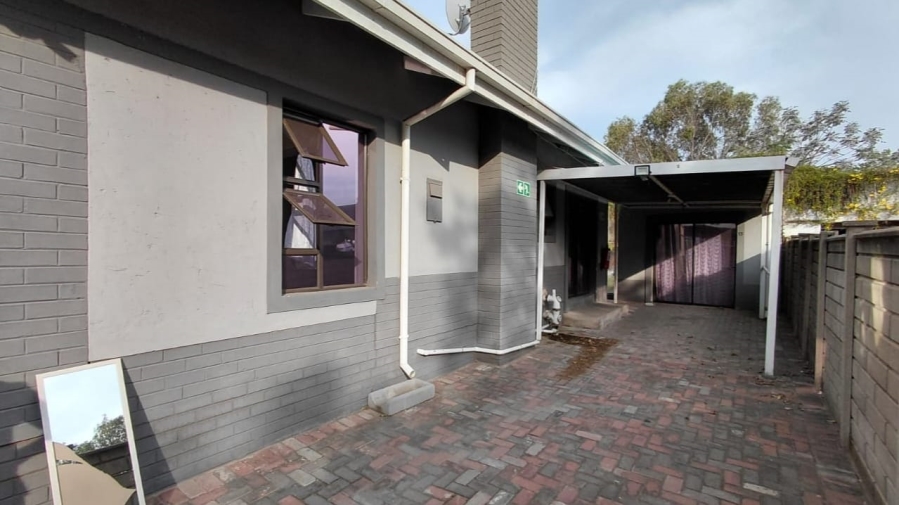 13 Bedroom Property for Sale in Sasolburg Ext 3 Free State